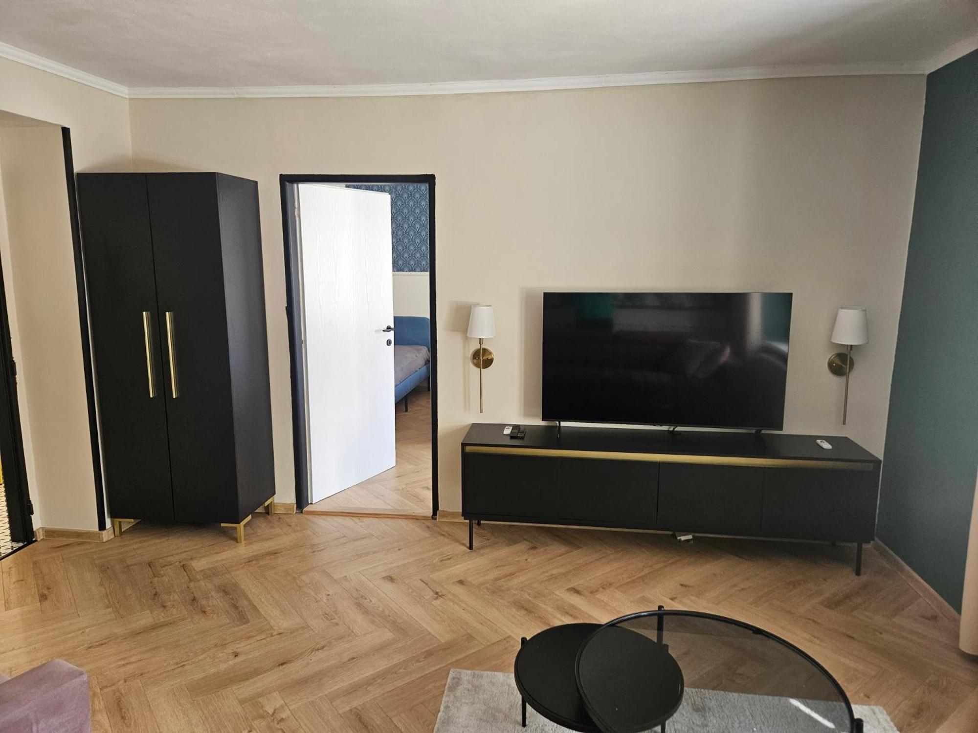 Luxusny Apartman Pri Nemocnici كَشّا المظهر الخارجي الصورة